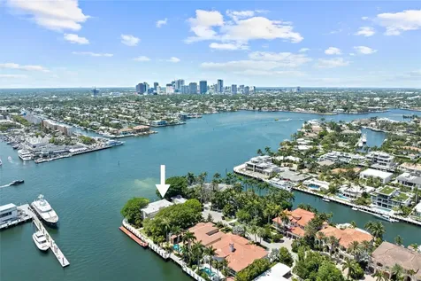 2500 Mercedes Drive Fort Lauderdale FL 33316