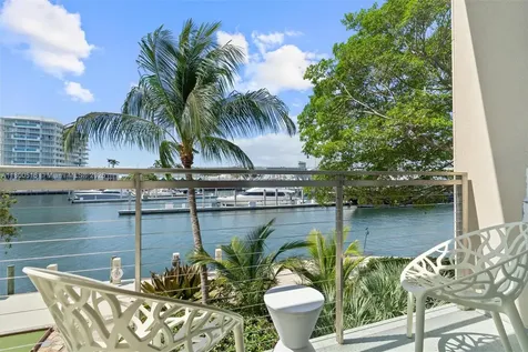 2500 Mercedes Drive Fort Lauderdale FL 33316