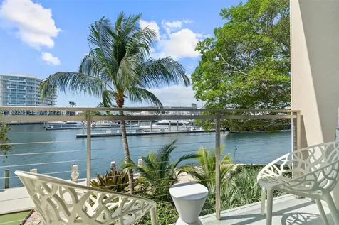 2500 Mercedes Drive Fort Lauderdale FL 33316