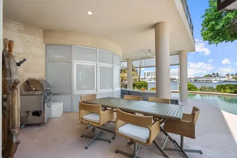 2500 Mercedes Drive Fort Lauderdale FL 33316