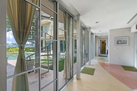 2500 Mercedes Drive Fort Lauderdale FL 33316