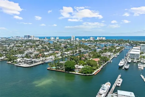 2500 Mercedes Drive Fort Lauderdale FL 33316