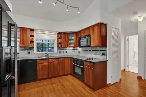 10020 SW 135th Street Miami FL 33176