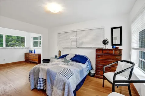 10020 SW 135th Street Miami FL 33176