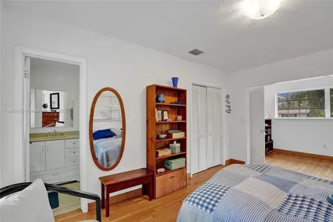 10020 SW 135th Street Miami FL 33176