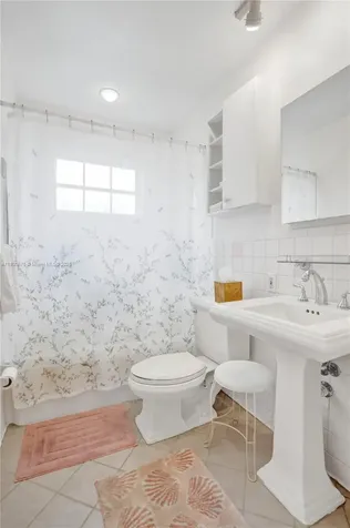 10020 SW 135th Street Miami FL 33176