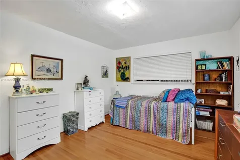 10020 SW 135th Street Miami FL 33176