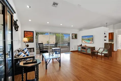 10020 SW 135th Street Miami FL 33176