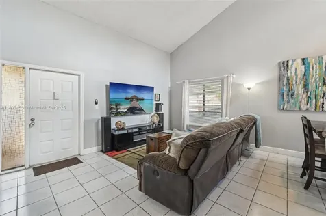 2323 NW 37th Avenue Coconut Creek FL 33066