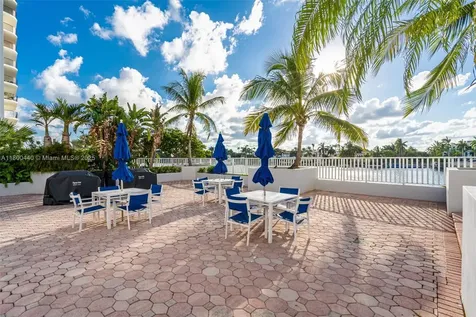 5700 Collins Avenue Miami Beach FL 33140
