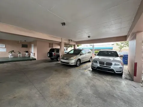 7125 Dickens Avenue Miami Beach FL 33141