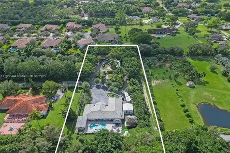 10831 SW 51st Court Davie FL 33328