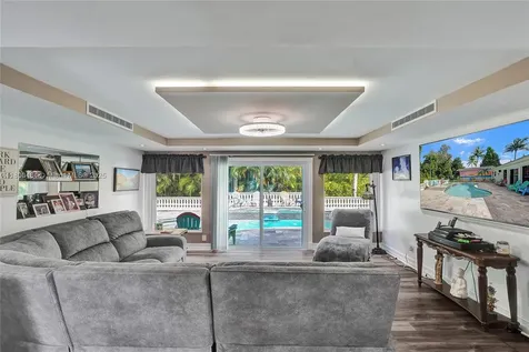 10831 SW 51st Court Davie FL 33328