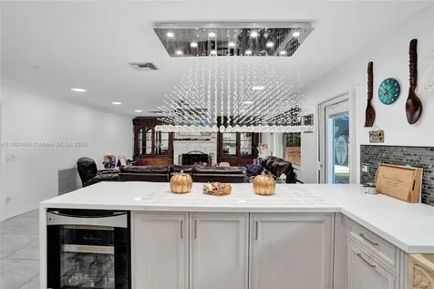 10831 SW 51st Court Davie FL 33328