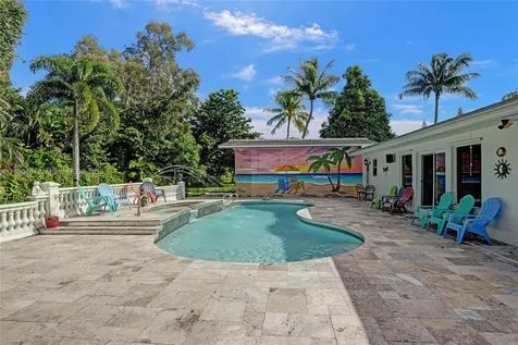 10831 SW 51st Court Davie FL 33328