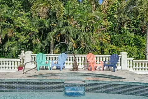 10831 SW 51st Court Davie FL 33328