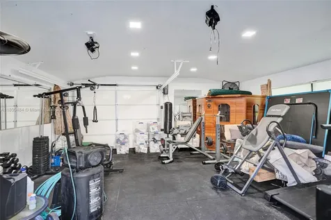 10831 SW 51st Court Davie FL 33328