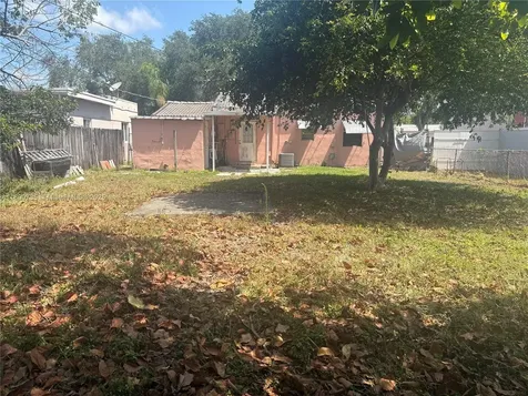 2530 Washington Street Hollywood FL 33020