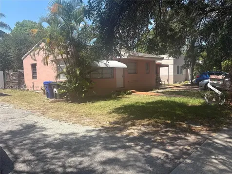 2530 Washington Street Hollywood FL 33020