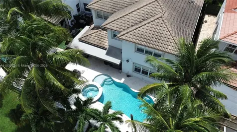8389 NW 115th Court Doral FL 33178