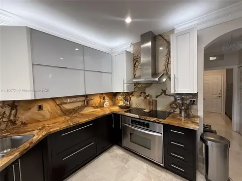 8389 NW 115th Court Doral FL 33178