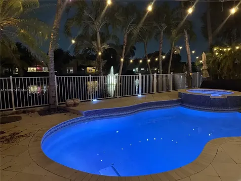 8389 NW 115th Court Doral FL 33178