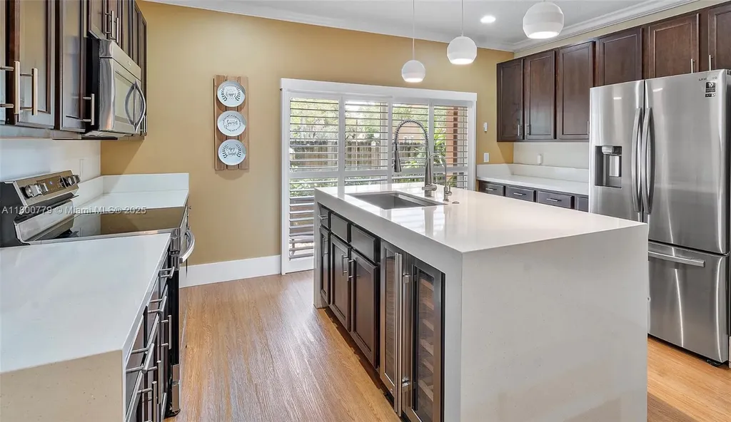 6004 Woodlands Boulevard Tamarac FL 33319