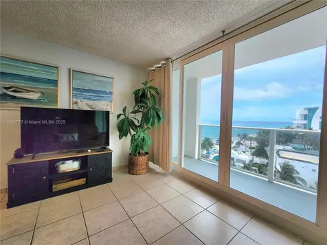 3505 S Ocean Drive Hollywood FL 33019