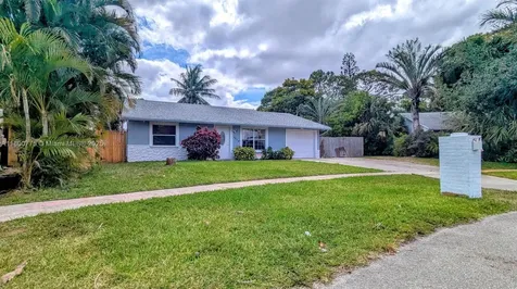 4878 Messana Terrace Lake Worth FL 33463