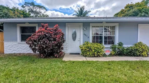 4878 Messana Terrace Lake Worth FL 33463