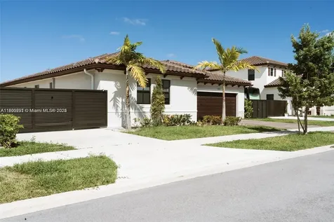 12833 SW 226th Street Miami FL 33170