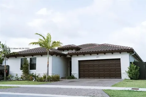 12833 SW 226th Street Miami FL 33170