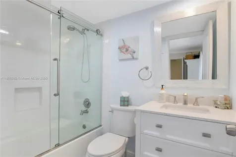 825 Center Street Jupiter FL 33458