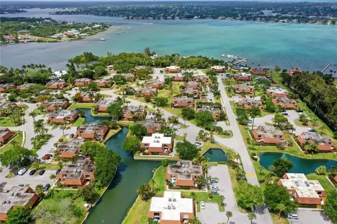 825 Center Street Jupiter FL 33458