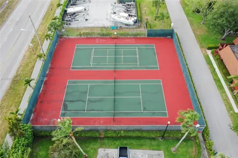 825 Center Street Jupiter FL 33458