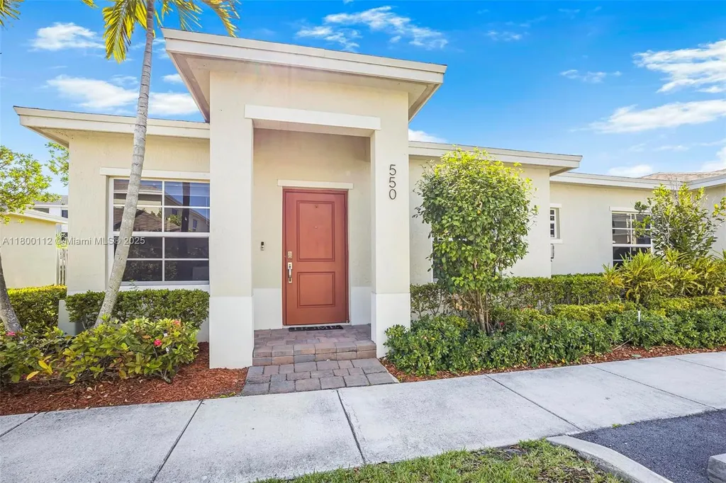 550 NE 4th Avenue Florida City FL 33034