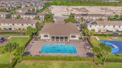 550 NE 4th Avenue Florida City FL 33034