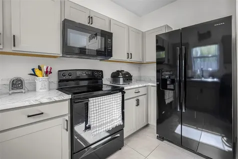 550 NE 4th Avenue Florida City FL 33034