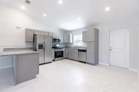 2004 Rosa Court Lehigh Acres FL 33972