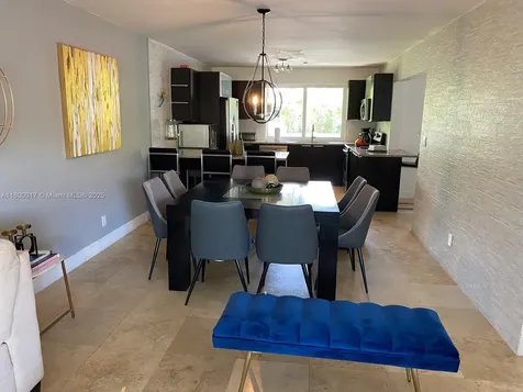 1103 Washington Street Hollywood FL 33019