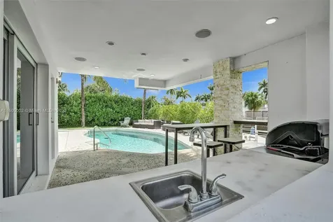 2612 Key Largo Lane Fort Lauderdale FL 33312