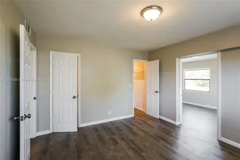 311 NW 42nd Street Deerfield Beach FL 33064