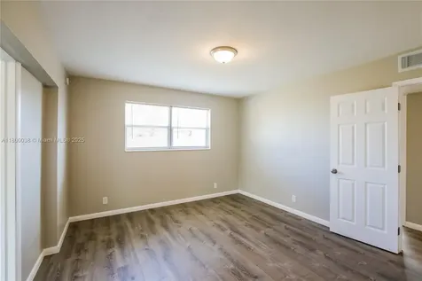 311 NW 42nd Street Deerfield Beach FL 33064