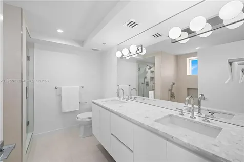 1800 Sunset Harbour Drive 1202/4 Drive Miami Beach FL 33139