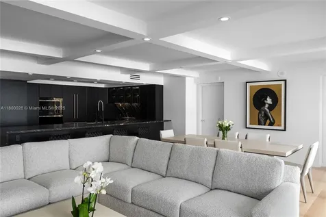 1800 Sunset Harbour Drive 1202/4 Drive Miami Beach FL 33139