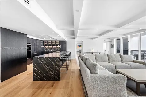 1800 Sunset Harbour Drive 1202/4 Drive Miami Beach FL 33139