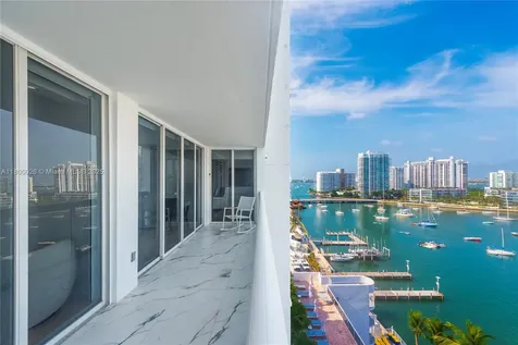 1800 Sunset Harbour Drive 1202/4 Drive Miami Beach FL 33139