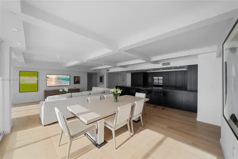 1800 Sunset Harbour Drive 1202/4 Drive Miami Beach FL 33139