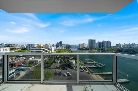 1800 Sunset Harbour Drive 1202/4 Drive Miami Beach FL 33139