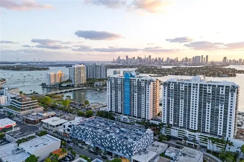 1800 Sunset Harbour Drive 1202/4 Drive Miami Beach FL 33139